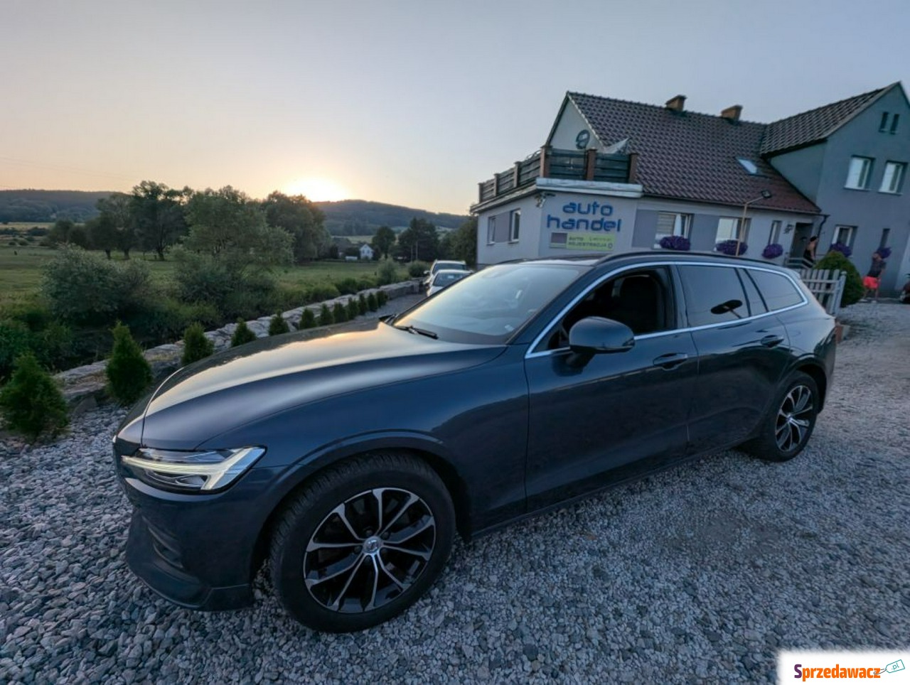Volvo V60 2021