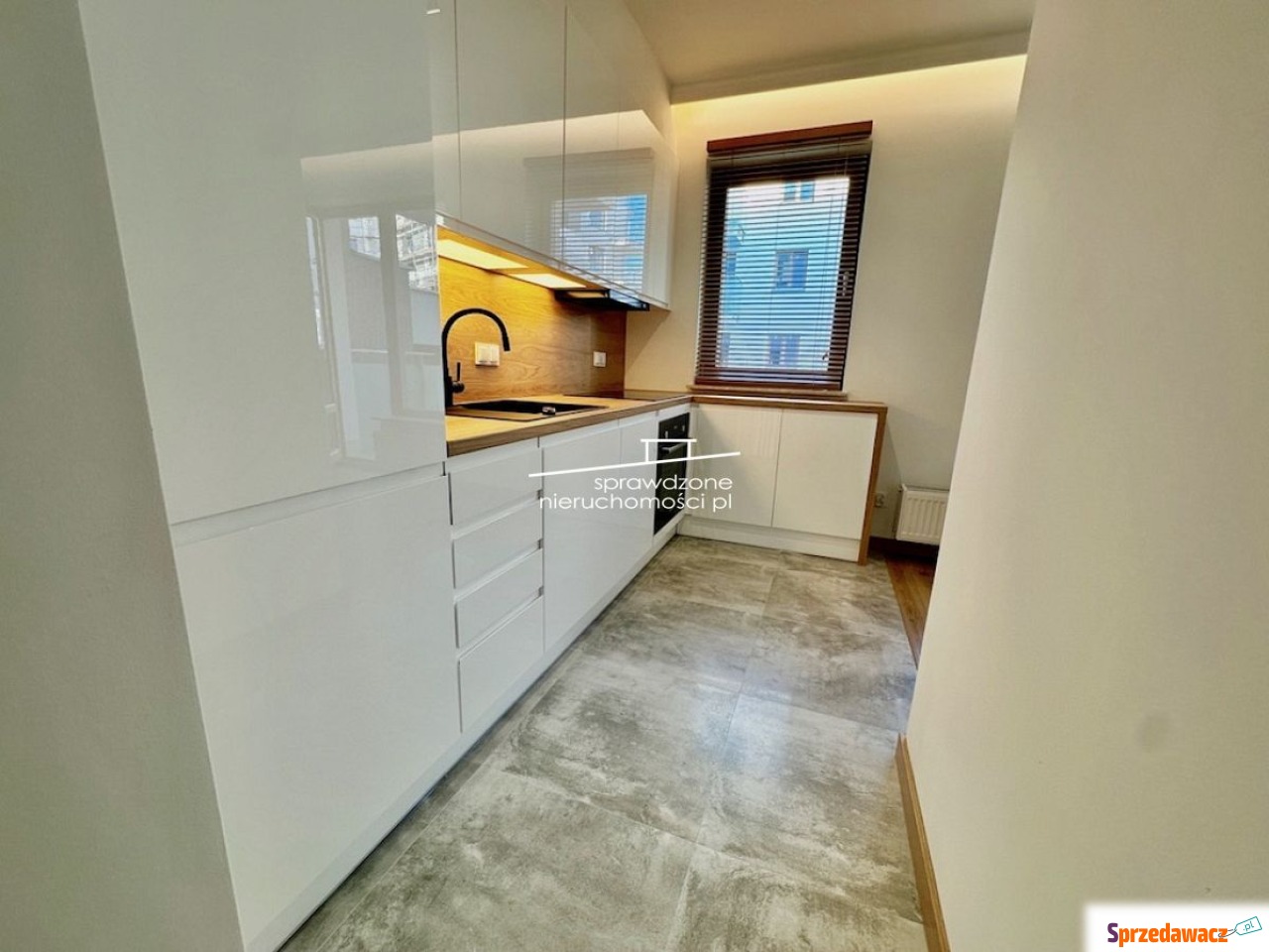 Apartament PREMIUM z prywatnym...