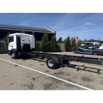 Man  2020,  4.6 diesel, automat - Na sprzedaż za 174 537 zł - Zielona Łąka - zdjęcie 9