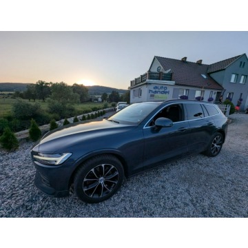 Volvo V60 - 2.0 diesel, kamera cofania