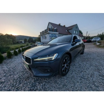 Volvo V60  Kombi 2021,  2.0 diesel, automat - Na sprzedaż za 84 900 zł - Kamienna Góra - zdjęcie 2