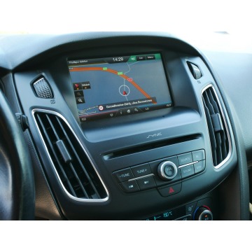 Ford Focus  Kombi 2015,  1.0 benzyna - Na sprzedaż za 24 900 zł - Goczałkowice-Zdrój - zdjęcie 6