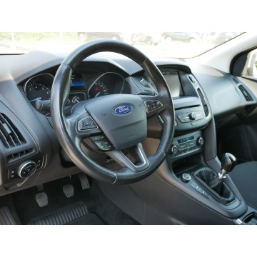 Ford Focus  Kombi 2015,  1.0 benzyna - Na sprzedaż za 24 900 zł - Goczałkowice-Zdrój - zdjęcie 5