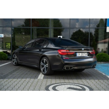BMW   Sedan/Limuzyna 2018,  6.6 benzyna, automat - Na sprzedaż za 212 699 zł - Kraków - zdjęcie 4