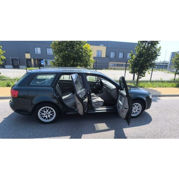 Audi A4  Kombi 2005,  1.9 diesel - Na sprzedaż za 8 400,00 zł - Pabianice - zdjęcie 4