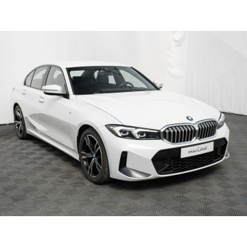 BMW Seria 3  Sedan/Limuzyna 2024,  2.0 benzyna, automat - Na sprzedaż za 146 850 zł - Gdańsk - zdjęcie 3