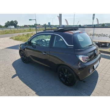 Opel Adam  Hatchback 2016,  1.4 benzyna - Na sprzedaż za 22 800 zł - Lipówki - zdjęcie 10