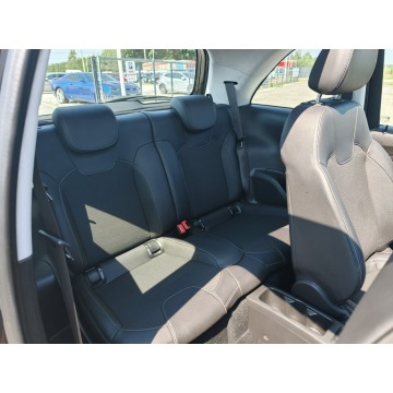 Opel Adam  Hatchback 2016,  1.4 benzyna - Na sprzedaż za 22 800 zł - Lipówki - zdjęcie 12