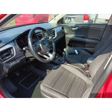 Kia Stonic  SUV 2018,  1.4 benzyna - Na sprzedaż za 48 800 zł - Pogwizdów - zdjęcie 9