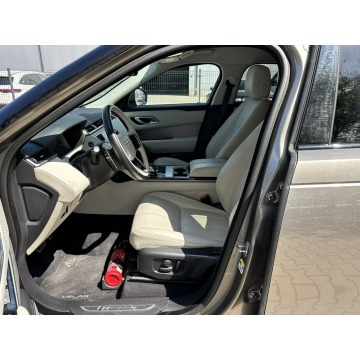Land Rover Range Rover Velar  SUV 2021,  2.0 benzyna, automat - Na sprzedaż za 155 500 zł - Jawczyce - zdjęcie 10