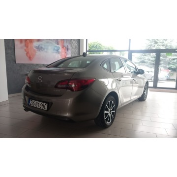 Opel Astra  Sedan/Limuzyna 2016,  1.4 benzyna+LPG - Na sprzedaż za 33 900 zł - Łódź - zdjęcie 4