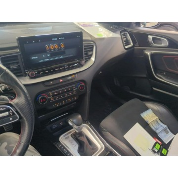 Kia Ceed  Hatchback 2021,  1.6 benzyna, automat - Na sprzedaż za 94 800 zł - Pęcice - zdjęcie 6