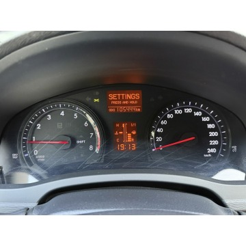 Toyota Avensis  Kombi 2014,  1.8 benzyna - Na sprzedaż za 48 900 zł - Kotarwice - zdjęcie 8