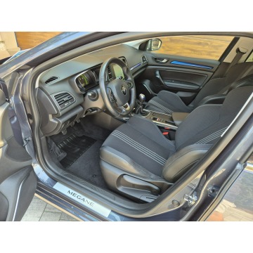 Renault Megane  Hatchback 2016,  1.6 diesel - Na sprzedaż za 45 900 zł - Radom - zdjęcie 9
