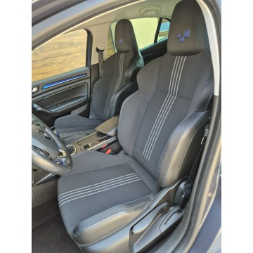 Renault Megane  Hatchback 2016,  1.6 diesel - Na sprzedaż za 45 900 zł - Radom - zdjęcie 10