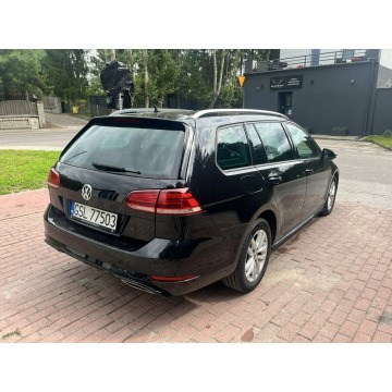 Volkswagen Golf  Kombi 2019,  2.0 diesel, automat - Na sprzedaż za 59 900 zł - Słupsk - zdjęcie 6