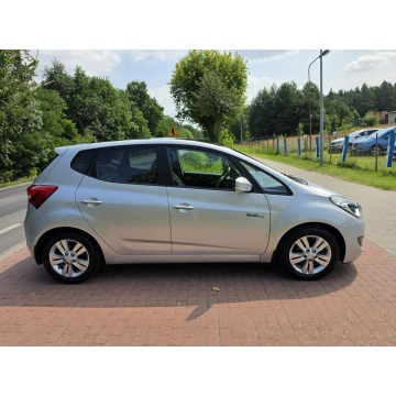 Hyundai ix20  Hatchback 2012,  1.4 diesel - Na sprzedaż za 19 900 zł - Cielcza - zdjęcie 9
