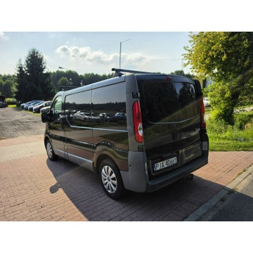 Renault Trafic 2007,  2.0 diesel - Na sprzedaż za 16 900 zł - Cielcza - zdjęcie 4
