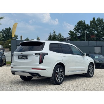 Cadillac   SUV 2022,  3.6 benzyna, automat - Na sprzedaż za 199 900 zł - Michałowice-Wieś - zdjęcie 4