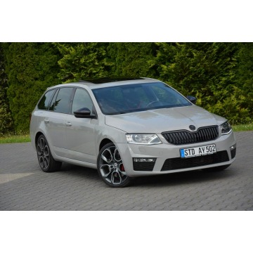 Skoda Octavia  Kombi 2017,  2.0 benzyna, automat - Na sprzedaż za 59 900 zł - Ostrów Mazowiecka - zdjęcie 9