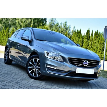 Volvo V60  Kombi 2018,  2.0 diesel - Na sprzedaż za 38 900 zł - Płock - zdjęcie 7