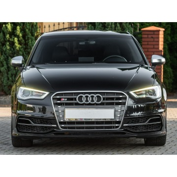 Audi S3  Hatchback 2014,  2.0 benzyna, automat - Na sprzedaż za 69 900 zł - Podzagajnik - zdjęcie 11