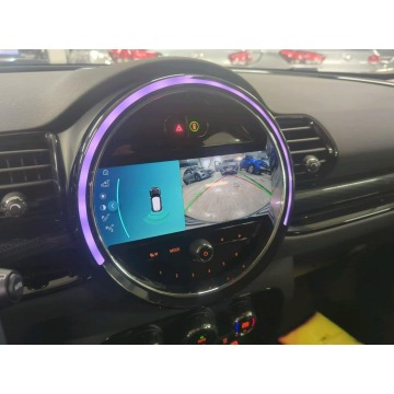 Mini Clubman  Hatchback 2023,  1.5 benzyna, automat - Na sprzedaż za 99 900 zł - Pęcice - zdjęcie 4