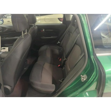 Mini Clubman  Hatchback 2023,  1.5 benzyna, automat - Na sprzedaż za 99 900 zł - Pęcice - zdjęcie 10