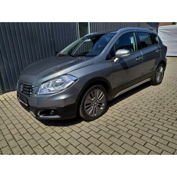 Suzuki SX4 S-Cross  SUV 2015,  1.6 benzyna - Na sprzedaż za 39 900 zł - Strzała - zdjęcie 2