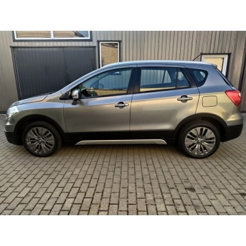 Suzuki SX4 S-Cross  SUV 2015,  1.6 benzyna - Na sprzedaż za 39 900 zł - Strzała - zdjęcie 3