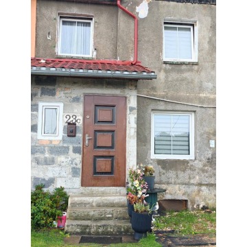 Mieszkanie na sprzedaż, 85m², 3 pokoje, łomnica