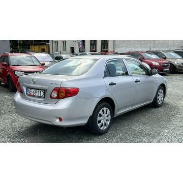 Toyota Corolla  Sedan/Limuzyna 2008,  1.4 benzyna - Na sprzedaż za 17 900 zł - Elbląg - zdjęcie 2