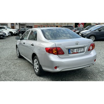 Toyota Corolla  Sedan/Limuzyna 2008,  1.4 benzyna - Na sprzedaż za 17 900 zł - Elbląg - zdjęcie 6