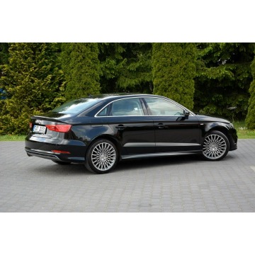 Audi A3  Sedan/Limuzyna 2015,  1.8 benzyna, automat - Na sprzedaż za 49 900 zł - Ostrów Mazowiecka - zdjęcie 11