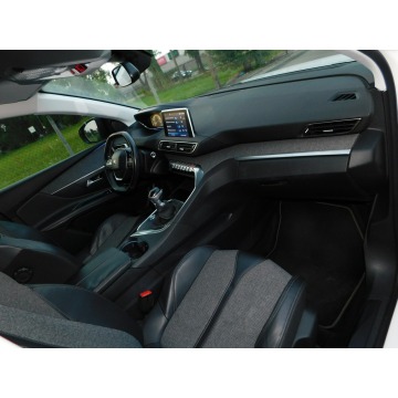 Peugeot 3008  SUV 2017,  1.2 benzyna - Na sprzedaż za 39 980 zł - Żyrardów - zdjęcie 9