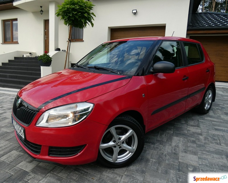 Skoda Fabia  Hatchback 2012,  1.2 benzyna - Na sprzedaż za 9 990,00 zł - Szydłowo