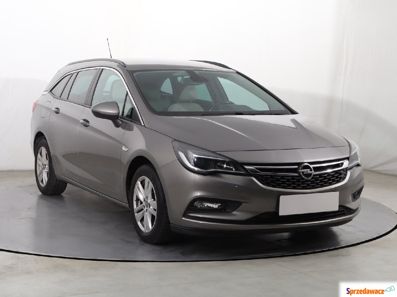 Opel Astra 2016