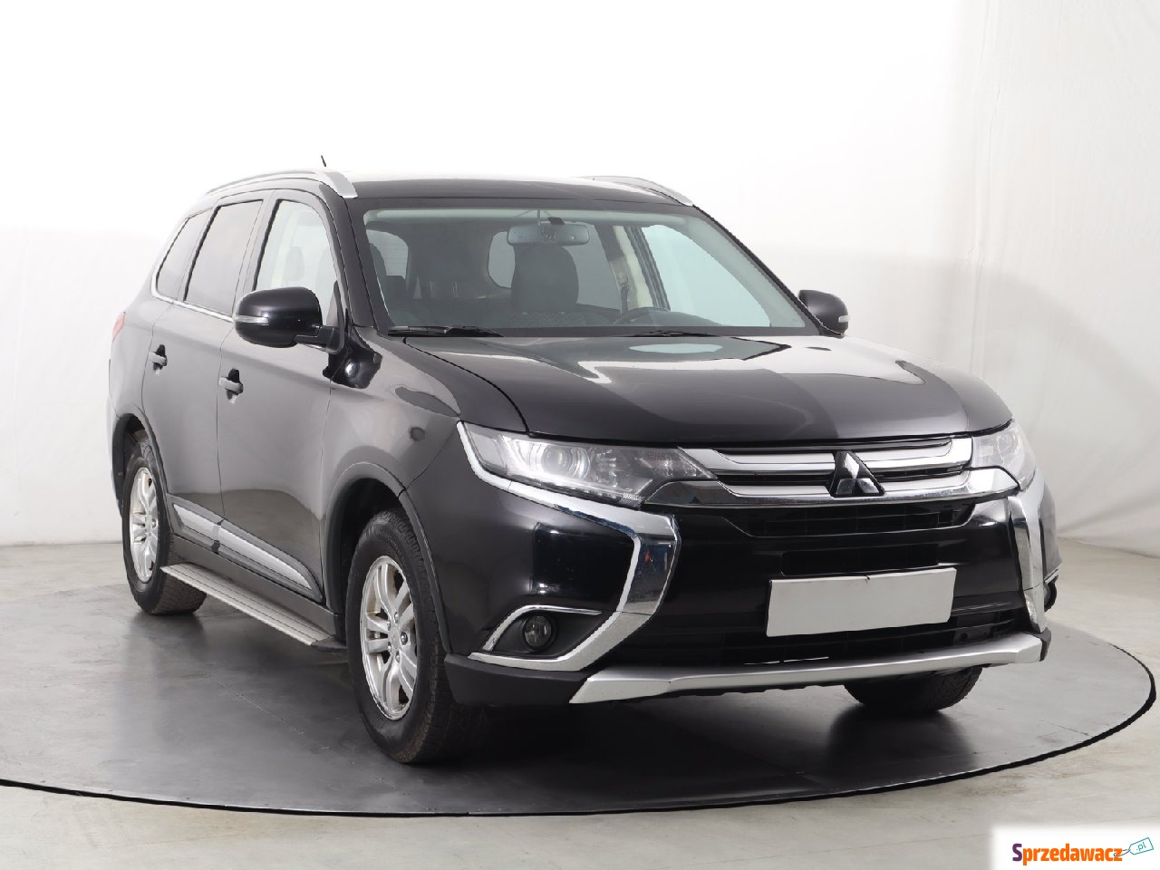 Mitsubishi Outlander 2016