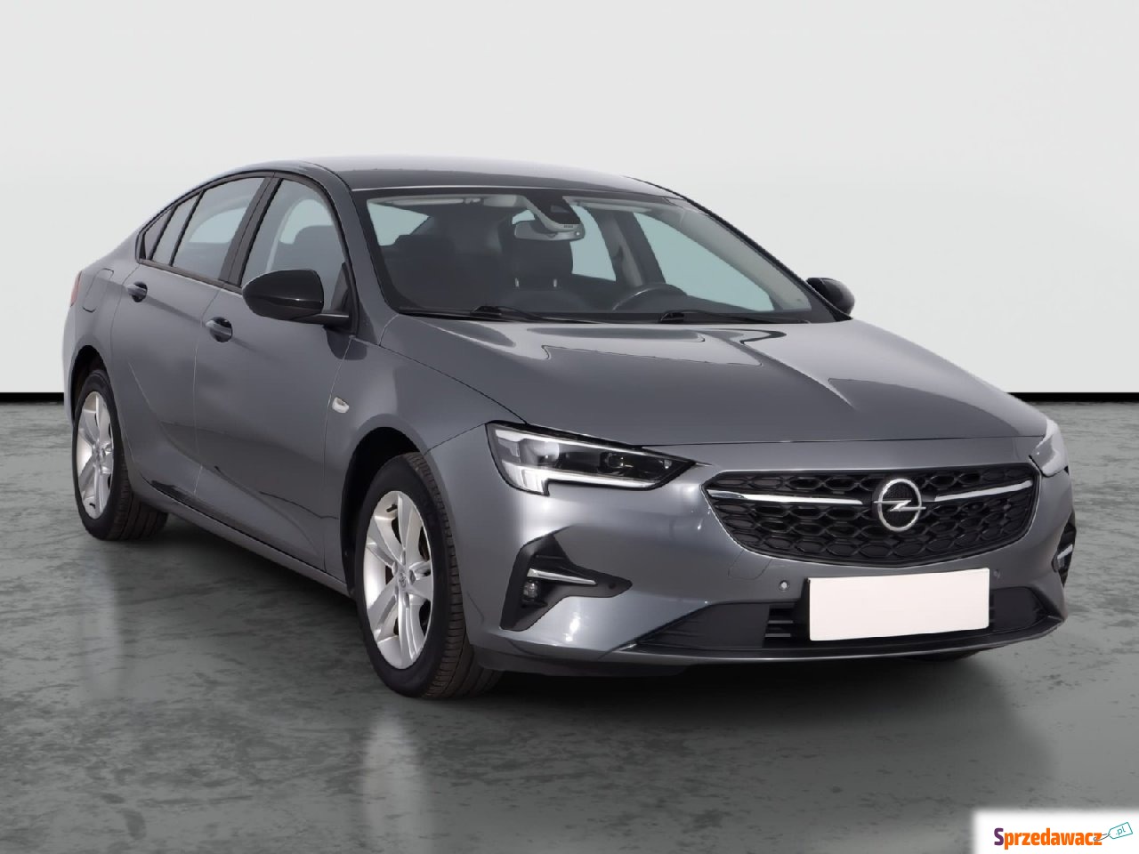 Opel Insignia 2021