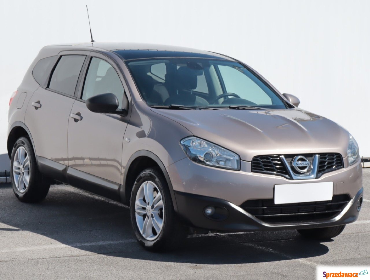 Nissan Qashqai+2 2012
