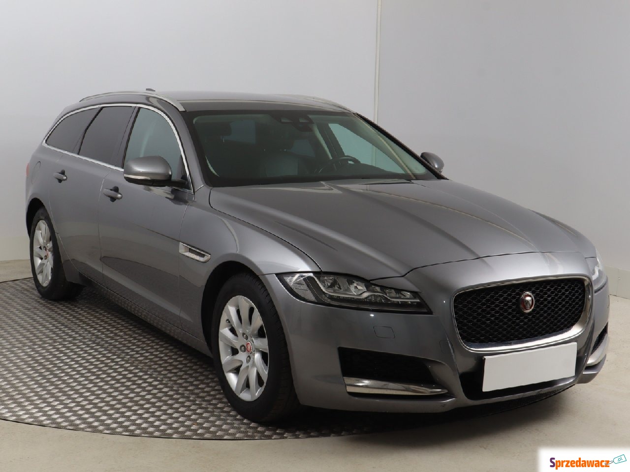 Jaguar XF 2019