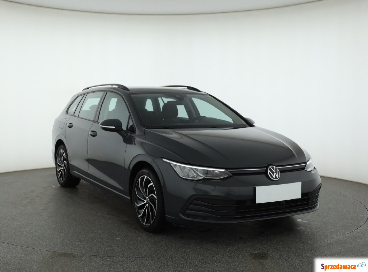 Volkswagen Golf 2021