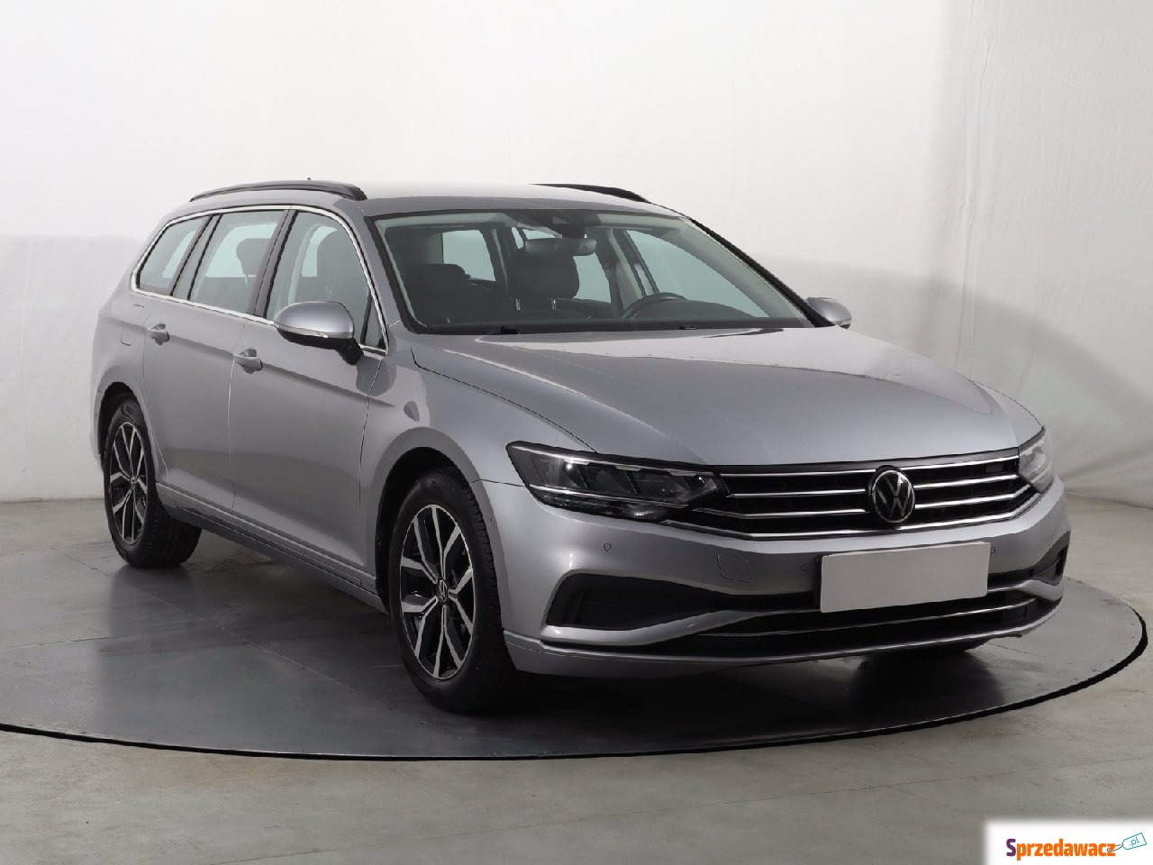 Volkswagen Passat 2021