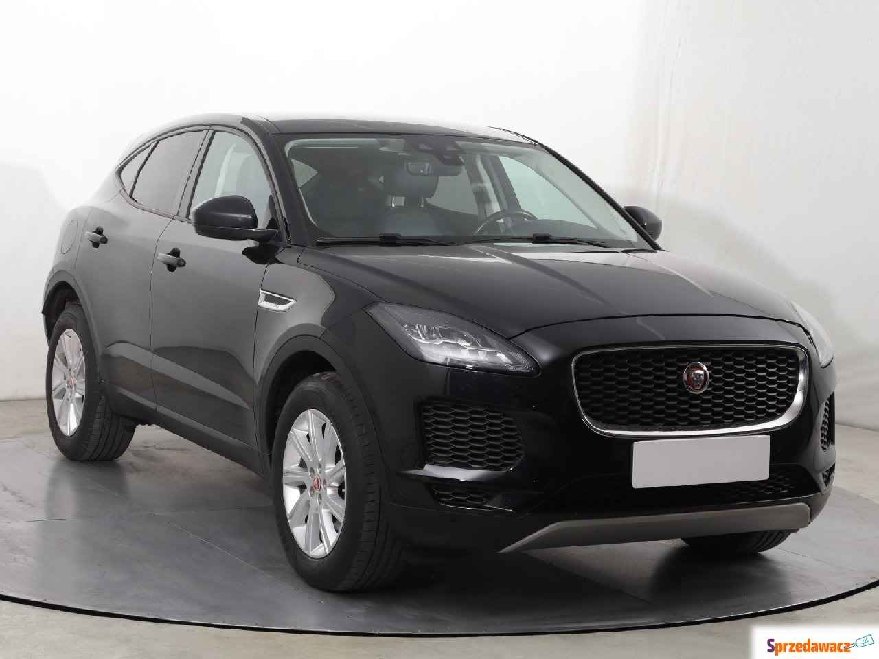 Jaguar E-PACE 2020