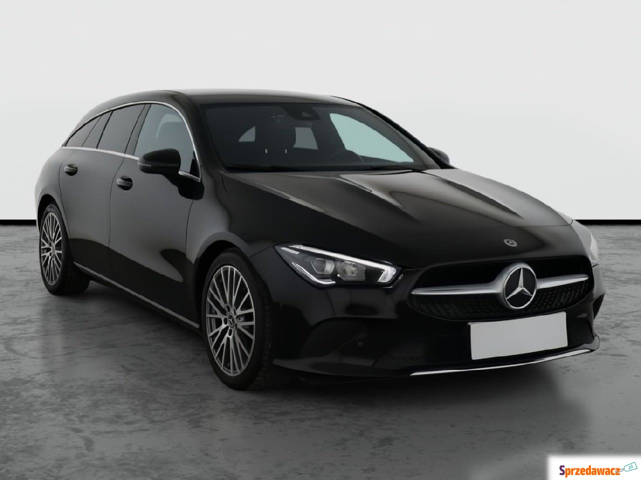 Mercedes - Benz CLA-klasa 2021