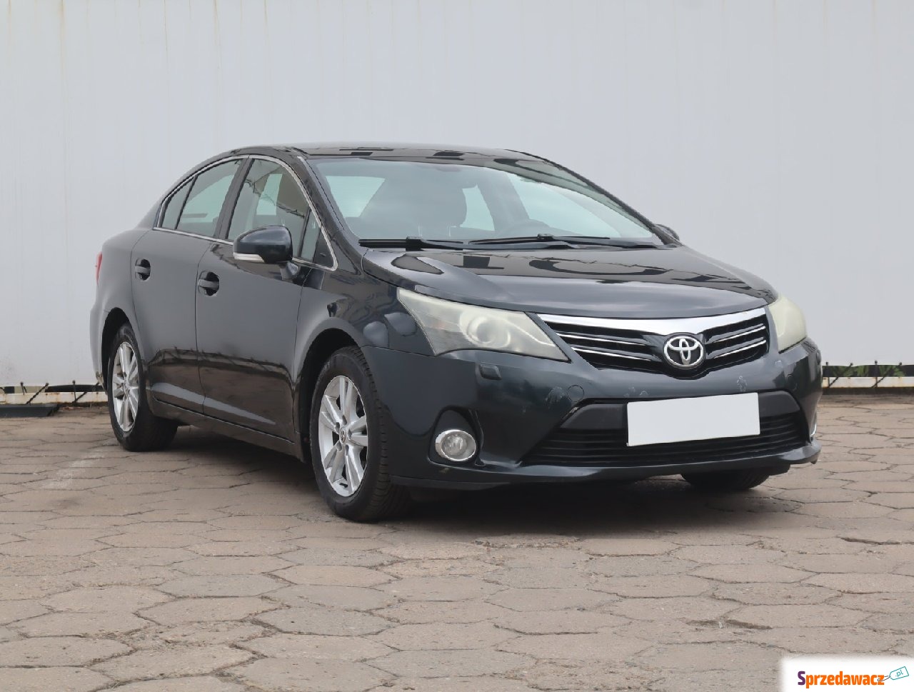 Toyota Avensis 2013