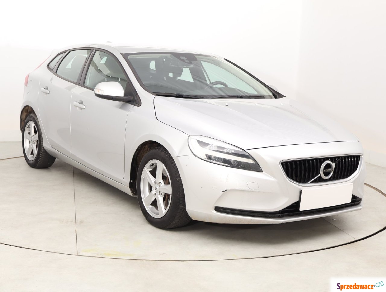 Volvo V40 2017