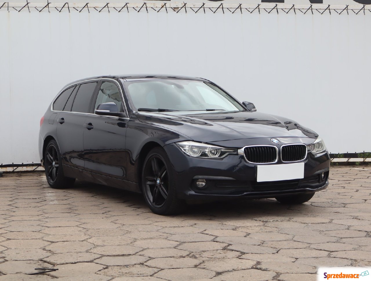 BMW Seria 3 2016