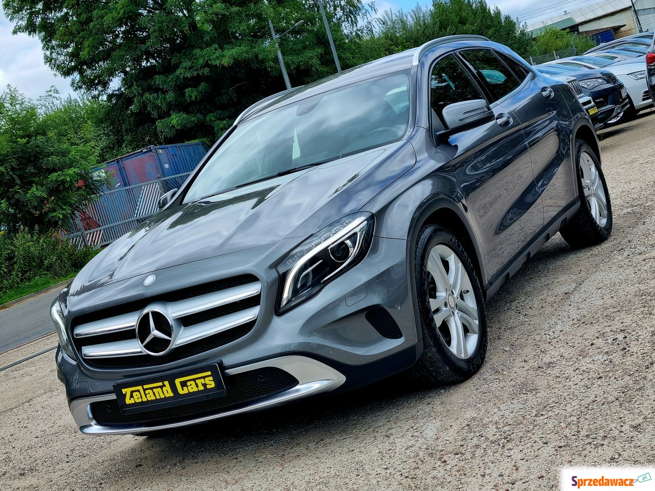 Mercedes - Benz GLA-klasa 2014