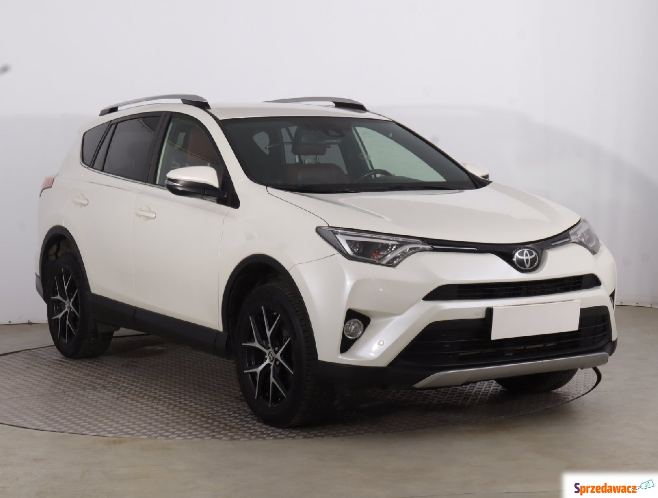 Toyota RAV 4 2.0 D-4D (143KM),...